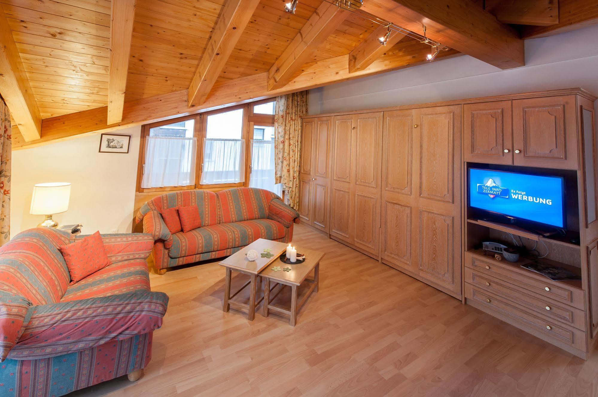 Appartements Zermatt Paradies מראה חיצוני תמונה