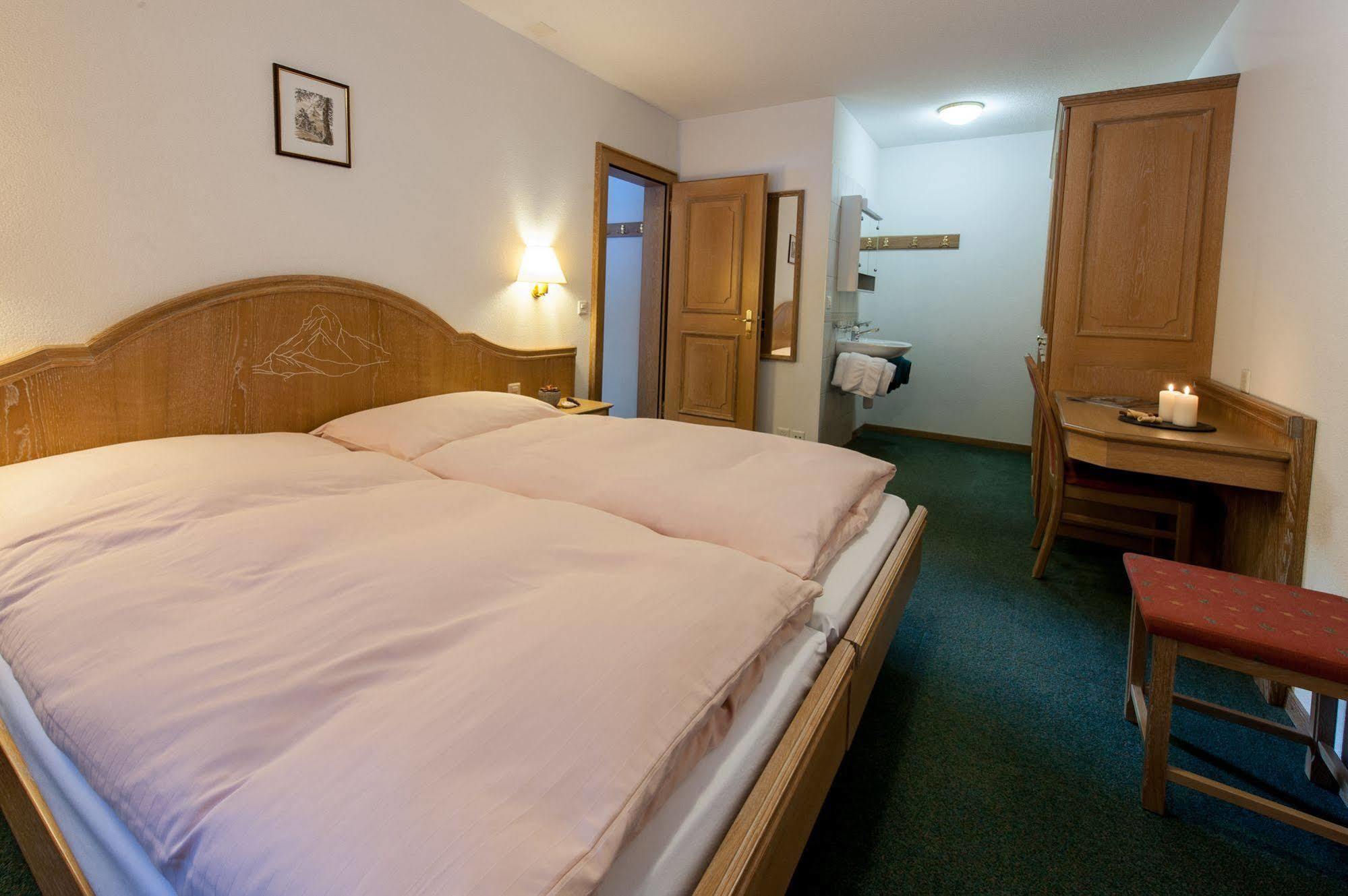 Appartements Zermatt Paradies מראה חיצוני תמונה