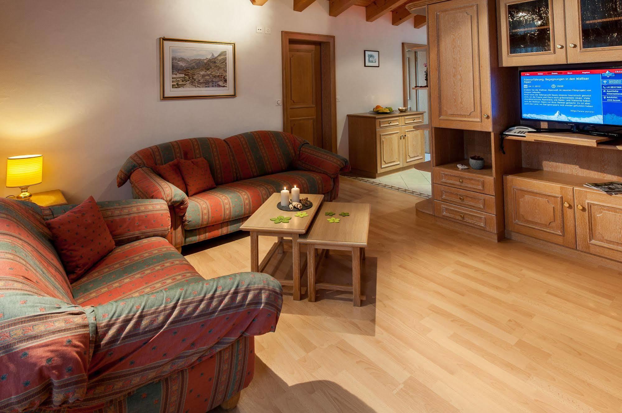 Appartements Zermatt Paradies מראה חיצוני תמונה